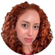 Maestra de español con experiencia en alfabetización y un enfoque integral