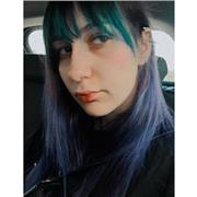 studentessa di biotecnologie che offre ripetizioni di biologia e matematica per ragazzi di medie ed elementari