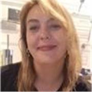 Profesora de apoyo para niños hasta 12 años, especialista en filosofía, arte, literatura.