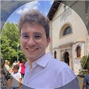 Ciao! Sono Matteo. Offro lezioni private rivolte a bambini e ragazzi in materie STEM.
