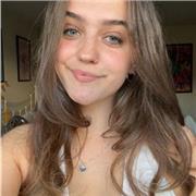 History graduate offering online humanities tutoring for high school students