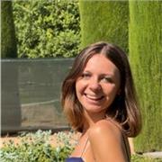 Profesora de repaso general en primaria y ESO