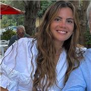 Titulaire d’un bac + 3 je serais ravie de transmettre mes connaissances !