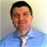 Profesor con más de 20 años de experiencia y mis  clases son totalmente prácticas.