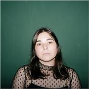 Soy una chica con paciencia, muy sensible a la que le importa que los niños aprendan a su ritmo.