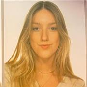 Soy una profesora joven con nivel C2 en inglés, puedo dar clases de inglés de todos los niveles