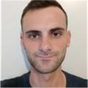 Persona nacida en Marbella, interesada en métodos de adquisición del leguaje y con experiencia en el extranjero.