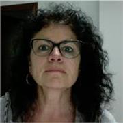 Maestra titulada con experiencia en repasos de primaria y tremendas ganas de ayudar a alumnos con problemas de aprendizaje.