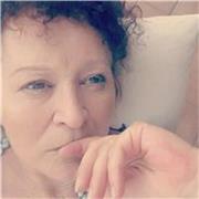 

 Docente ed autrice propone lezioni individuali  Lingua italiana per leggere, comprendere, scrivere, creare. 