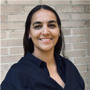 Profesora de inglés con la experiencia de 6años, con CELTA y TESOL certificados.