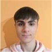 Estudiante en segundo curso de Ingeniería Informática en la UCM da clases de Matemáticas, Física y Química hasta 2º de Bachillerat