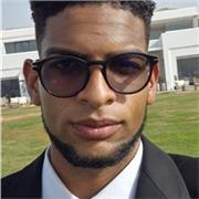 Estudiante Dominicano de ingeniería 6to grado con conocimiento de cálculo, precalculo y física
