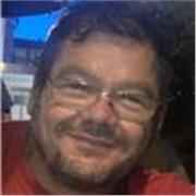 Soy ingeniero civil pero me dedico a dar clases particulares hace unos años. Se conectar con los alumnos y motivar los para que se esfuercen