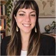 Ciao! Sono madrelingua italiana e spagnola e insegno italiano da oltre un anno, sia online che in presenza.
Collaboro con istituzi