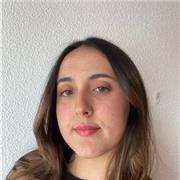 Soy una chica con conocimientos en varias áreas, especialmente en primaria