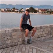 Ich möchte mit meinen Sprachkenntnissen im Fach Englisch anderen Schülern helfen ihr Englisch zu verbessern