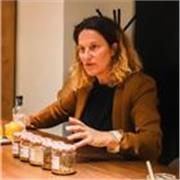 Profesora de comunicación desde hace más de 5 años.