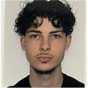 Étudiant en licence d’histoire, ayant obtenu mon bac avec mention. 