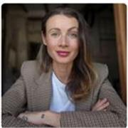 Native English Teacher, Cambridge University Examiner, CELTA certified +15 years of experience