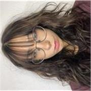 Nivel de inglés fluido por ESO bilingüe
	• Buena pronunciación, facilidad para explicar cosas, paciencia con niños