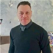 Vuoi migliorare il tuo inglese senza sbadigli? Seguimi e let's go!