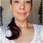 Mestra de inglés con pedagogía en niños, ayudante en regularización