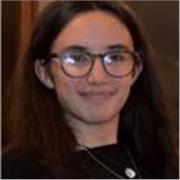 Studentessa al primo anno di università offre ripetizioni in inglese