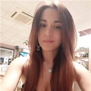 Abilitata all’esercizio della professione forense impartisce lezioni private di diritto