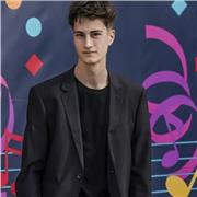 Estudiante de Ingeniería apto para dar clases relacionadas con las materias de matemáticas, física, tecno y ingles