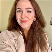 Laureata in Lettere offre lezioni personalizzate di Letteratura italiana