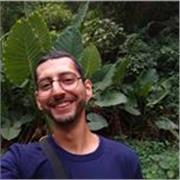 Profesor de portugués - español, clases para adultos que quieran aprender de manera más despejada. El conocimiento del idioma va mucho más allá de la gramática, el idioma es la base de una cultura es vivo y todo lo que es vivo cambia. El proceso de aprend
