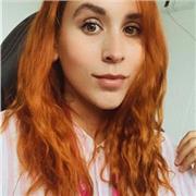 Profesora de psicóloga con maestría en salud mental