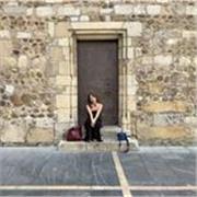Estudiante de Historia del Arte en Gasteiz, ambitos principales historiadores/historia del arte, o lengua castellana y euskera