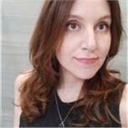 Se hai bisogno di una italiana madrelingua o imparare l’inglese in modo accademico ma anche interattivo, sono perfetta per te!