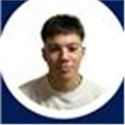 Estudiante con certificado en inglés y experiencia enseñando niños de primaria.