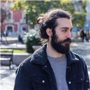 Insegnante per aiuto compiti, preparazione scolastica, esami universitari