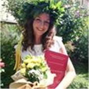 Ciao! Sono diplomata al liceo linguistico, laureata in economia e marketing e frequento la magistrale di marketing. Offro ripetizioni di italiano, inglese, francese, spagnolo, diritto e storia