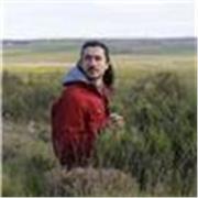 Docente, educador infantil con formación en pedagogías verdes. Educador en la Naturaleza, bosquescuelas, Waldorf y Reggio Emilia. 