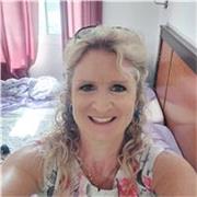 English tutor available to teach lessons to KS2, 3 and 4