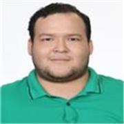 Profesor de Matemáticas imparte clases a niños o adolescentes