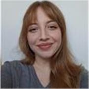 Profesora certificada con 3 años de experiencia. Ofrezco clases personalizadas para ganar confianza y avanzar rápido.