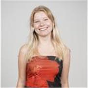 Me defino como una persona apasionada por el inglés. Estoy dispuesta a dar clases a estudiantes de primaria y de la ESO.