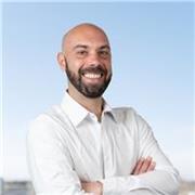 ¡Domina la tecnología con un profesor paciente y práctico a domicilio!