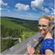 Deutschlehrerin mit dem Schwerpunkt Kinder und Jugendliche. Aber auch Erwachsene.