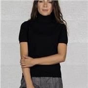 Laureata presso il dipartimento di filosofia scienze sociali umane e della formazione offro ripetizioni per queste materie