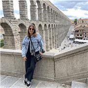 Doy clases particulares de inglés adaptándome a los distintos niveles.