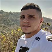 Estudiante de Derecho con nivel Inglés B2 por la Escuela Oficial de Idiomas. Enseñanza bilingüe para todas las edades y personas.