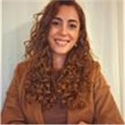 Profesora de Lengua y Literatura con formación en neurociencias. 