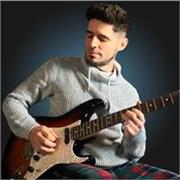 Guitarrista con más de 20 años de experiencia tocando y dando clases online y presenciales
