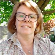 Prof à domicile donne cours de soutien scolaire et aide aux devoirs pour primaire et secondaire.